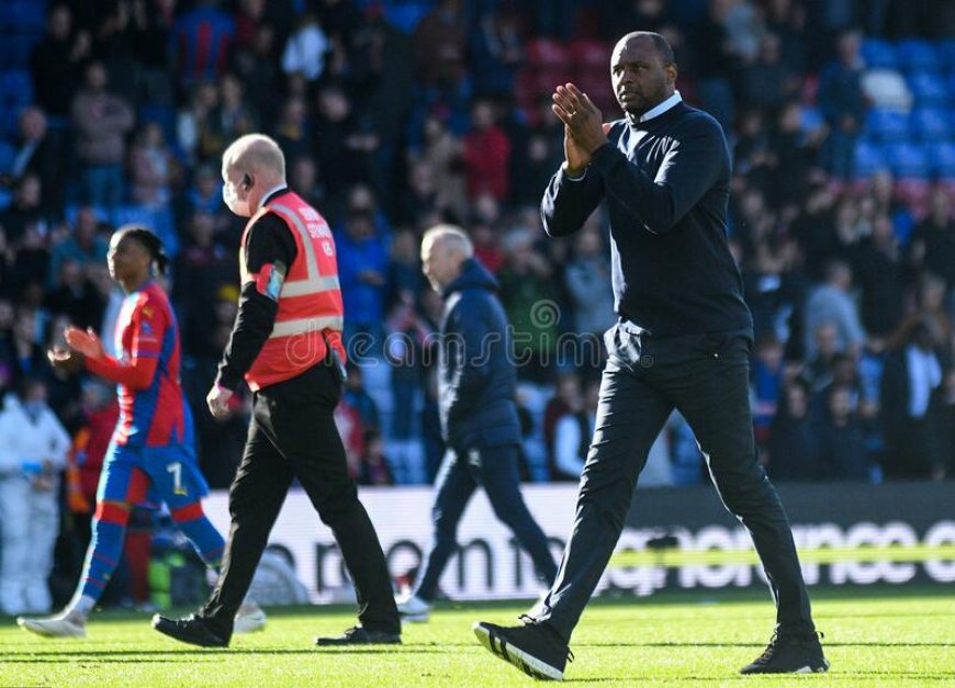 Palace Sacks Vieira