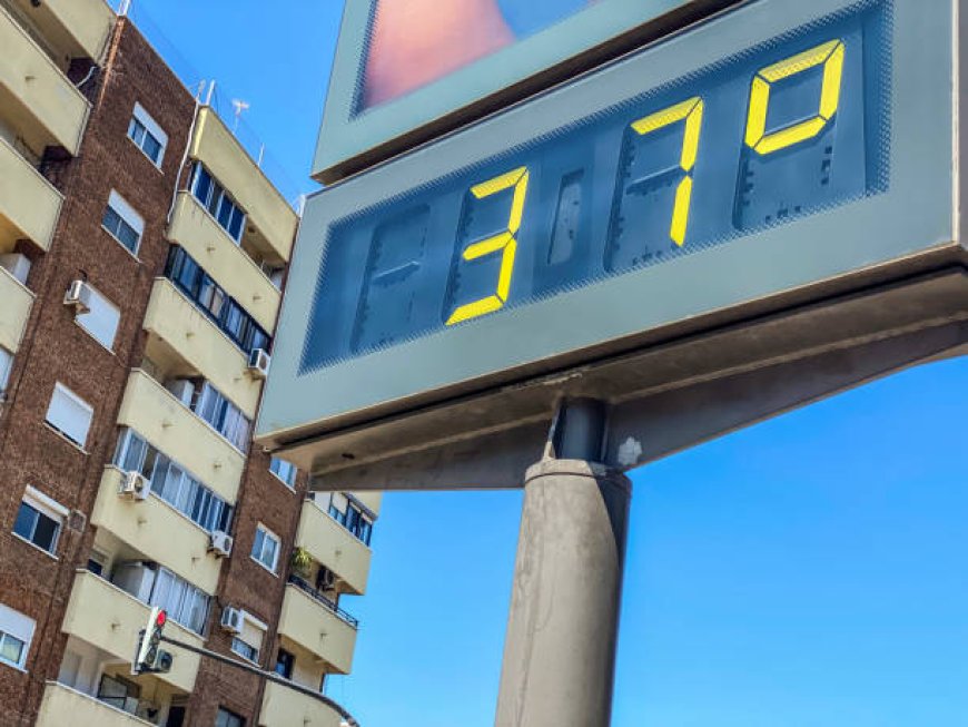 Sweltering Heat Wave Hits US Cities