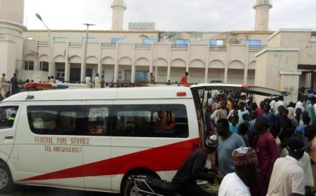 Many Killed As Zaria Central Mosque Roof Collapses On Worshippers