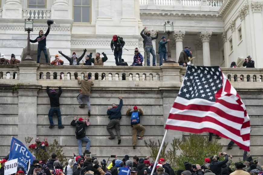 Trump vows to free detained US Capitol rioters if reelected