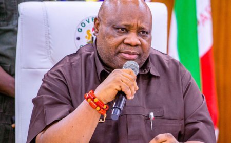 Hardship: Adeleke reduces workdays for Osun civil servants, extends palliative payment