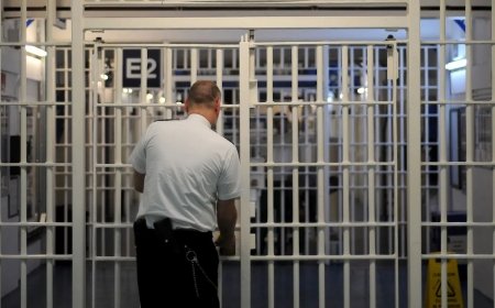 UK releases another 1,000 inmates to tackle prison overcrowding