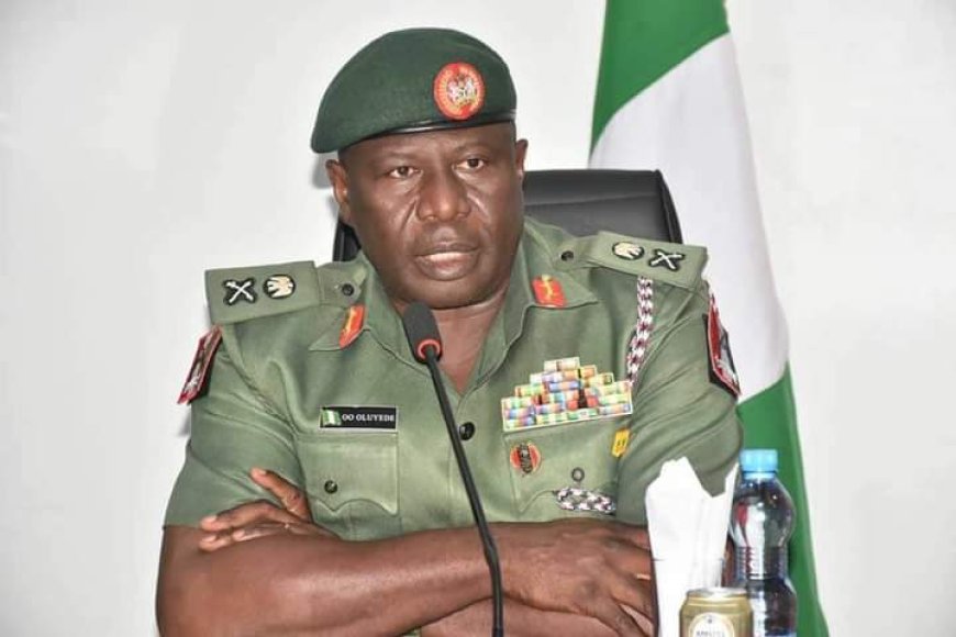 Major General Olufemi Oluyede Takes Over as Acting CoAS