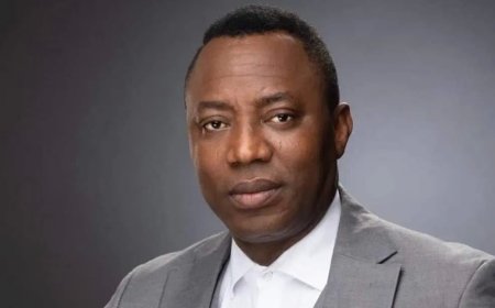 Sowore arrives at Force Headquarters amid tension over police summons
