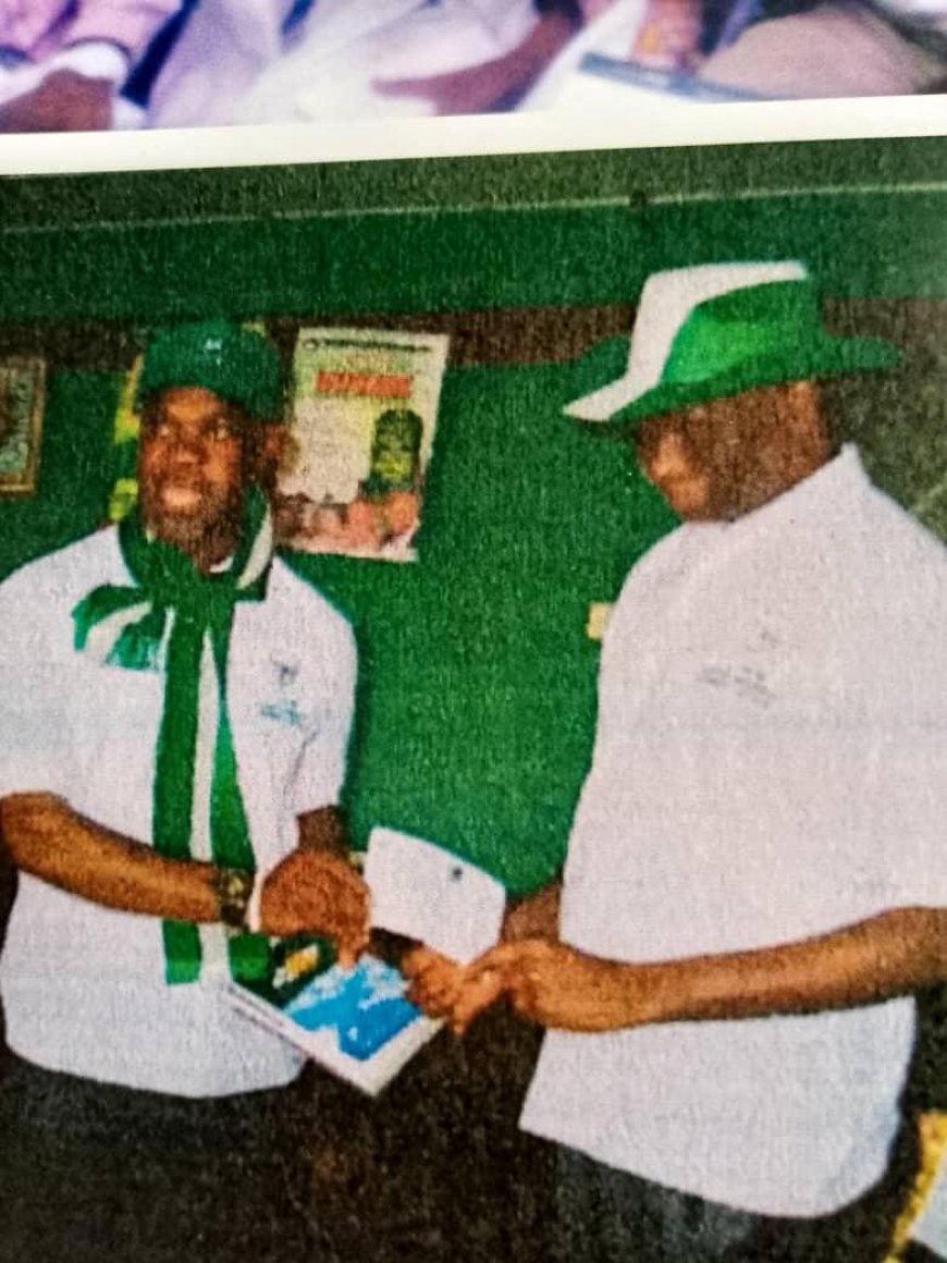 Flag Foundation hails Tinubu over N30m Donation To Family of Late Nigeria's Flag Designer