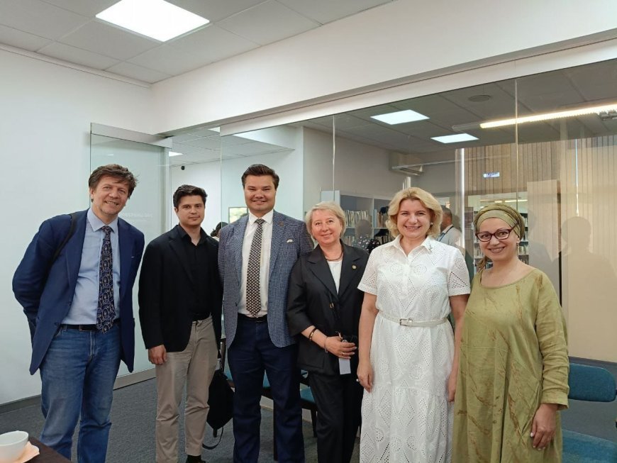 BRICS Marks Historic Foreign Literature Library Day
